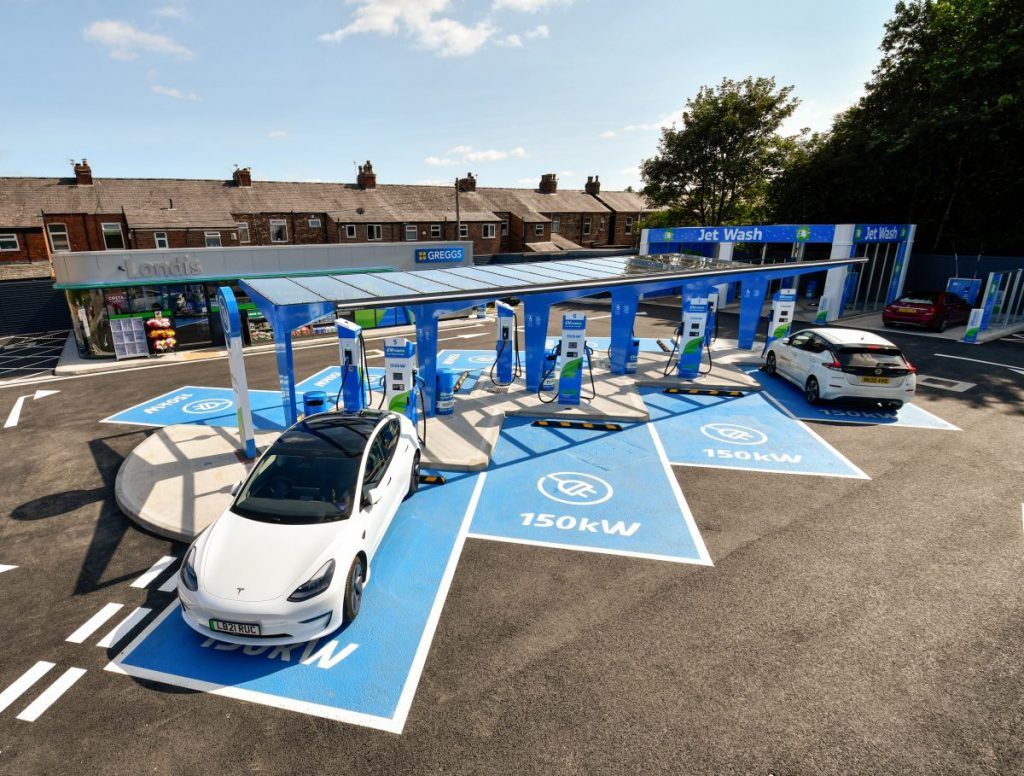 MFG opens ultra-rapid electric vehicle charging station in Manchester