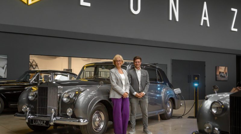 MP visits UK classic car EV company Lunaz