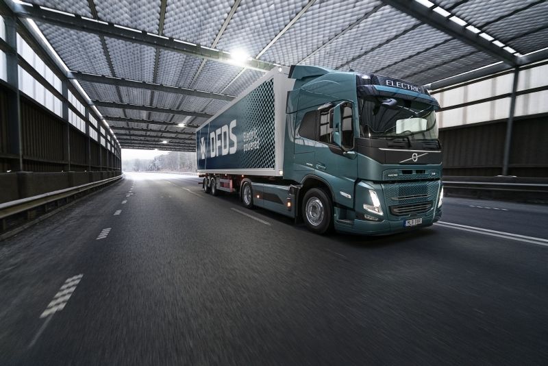 On Test: Volvo FM Electric & FMX Electric - Trucking